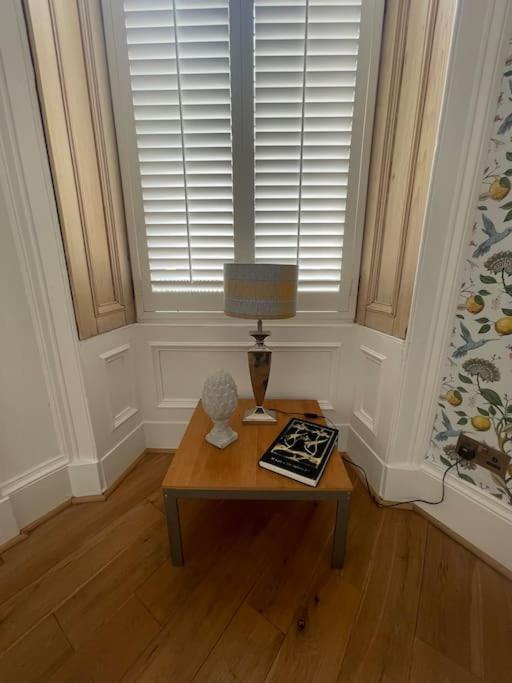 Ferienwohnung Stunning West End Flat! Glasgow Exterior foto